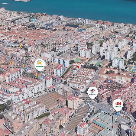 Apartamento Los Guindos Malaga Exterior photo
